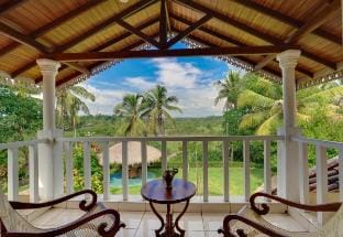 Villa Mandalay Sri Lanka Bentota with pool & chef Vacation rental in Western Province