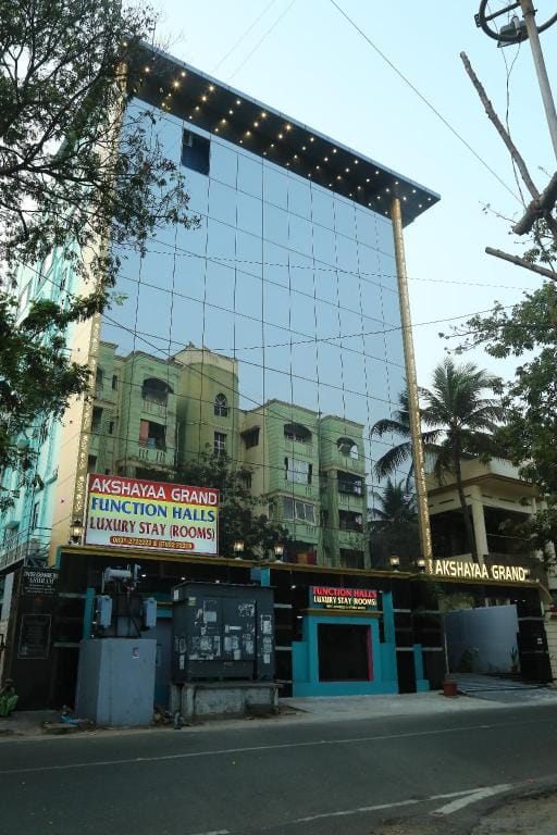 Akshayaa Grand Hotel in Visakhapatnam