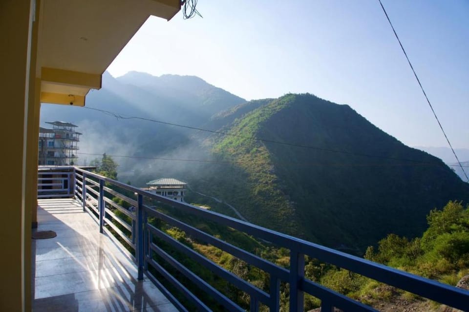 Bagpackers Hostel Hotel in Uttarakhand
