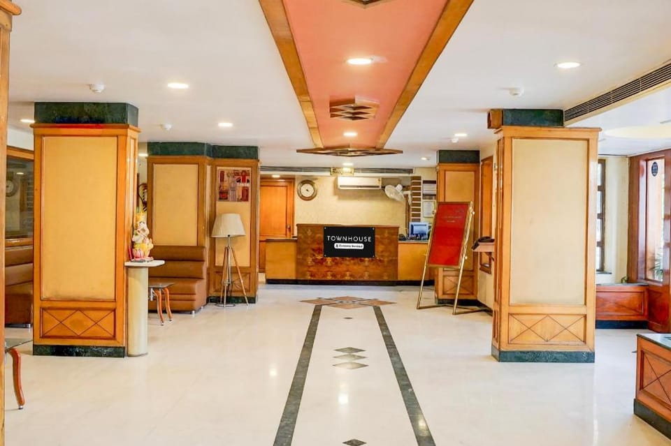 Super Townhouse Subhash Nagar Formerly Royal Palazzo Hotel in Jaipur