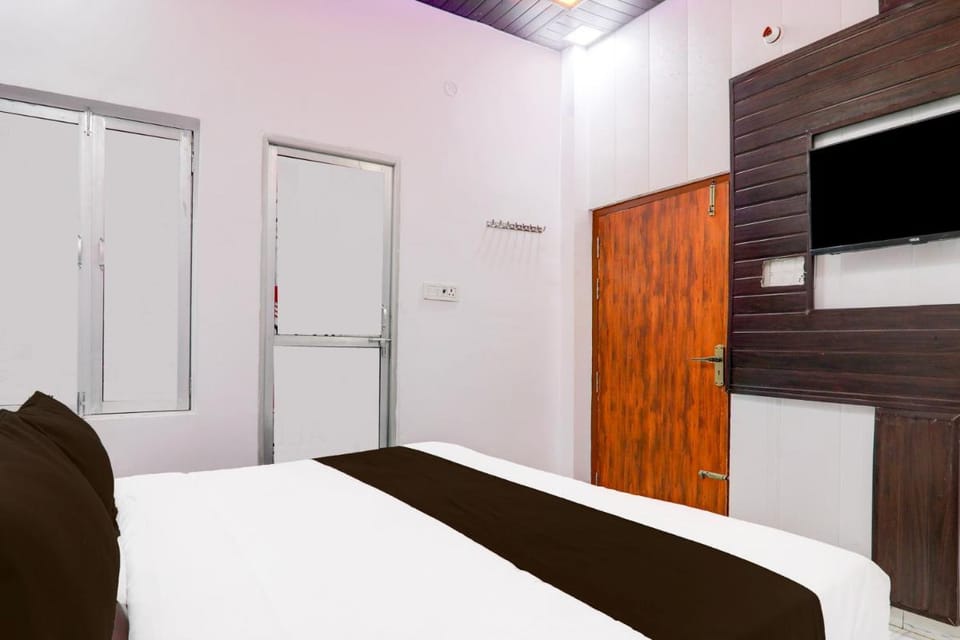 Hotel O Royal Classic Inn Hotel in Uttar Pradesh