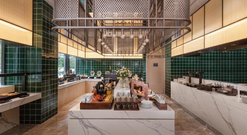 Atour Hotel Wuxi Huishan High-speed Railway Station Hotel in Suzhou