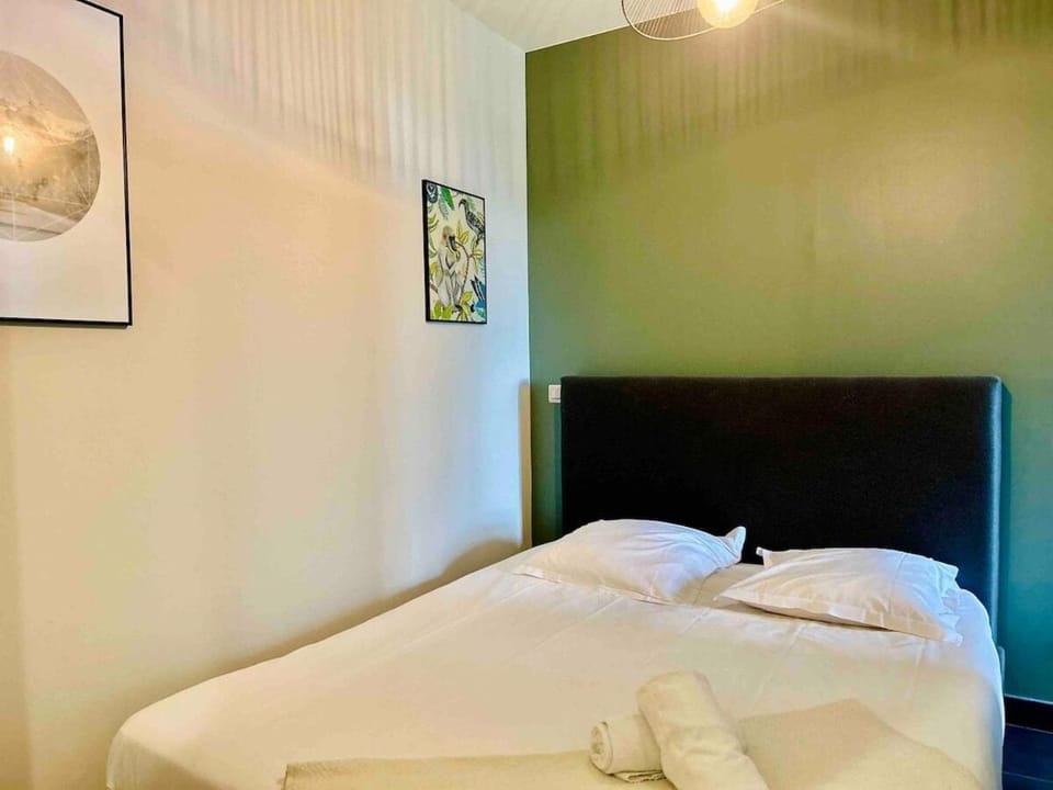 Studio haut de gamme Apartment in Lille