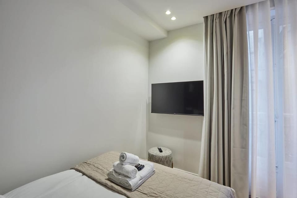 Sublime air-conditioned apartment Center of Paris Apartment in Paris