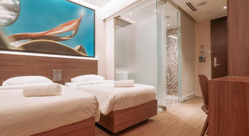 A Hotel Bugis, 11Hrs, Stay From 8PM To 9AM Hotel in Singapore