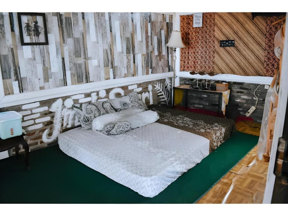 Imah Seuri Hotel in Parongpong