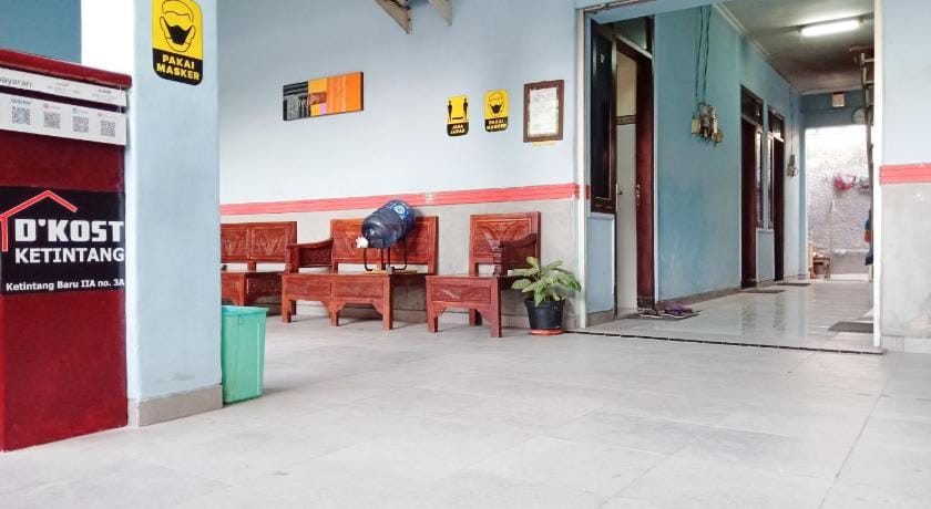 D'Kost Ketintang Hotel in Surabaya