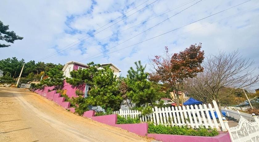 Seonjaedo Shalom Private Pension Bed and Breakfast in Gyeonggi-do