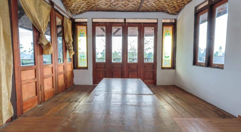 Artana Guest House By ARBA Hotel in West Java