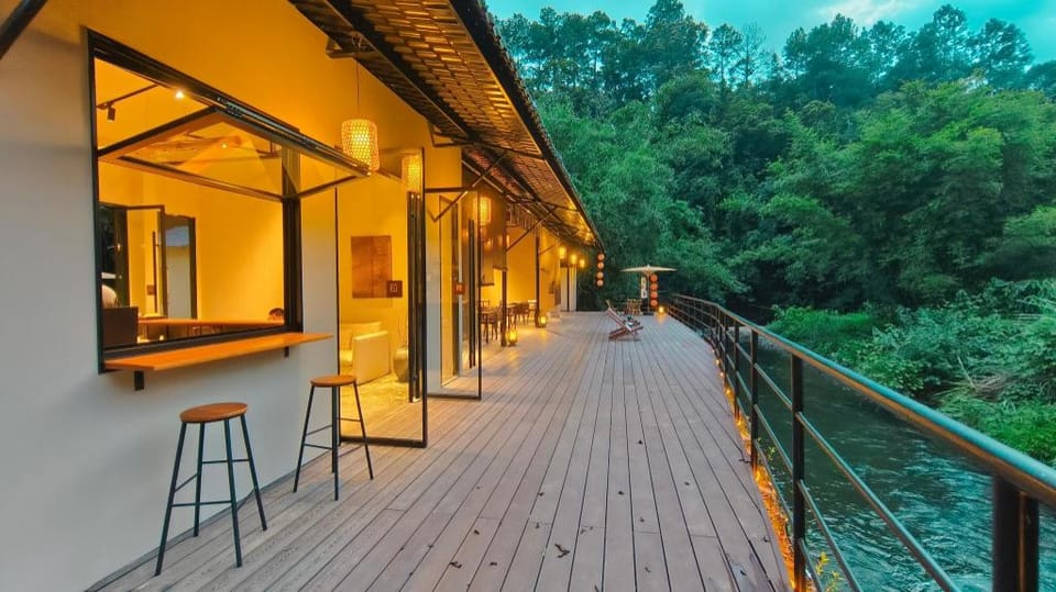 Xiyang Yishan Jing Si Tang Resort Courtyard Country House in Guangdong