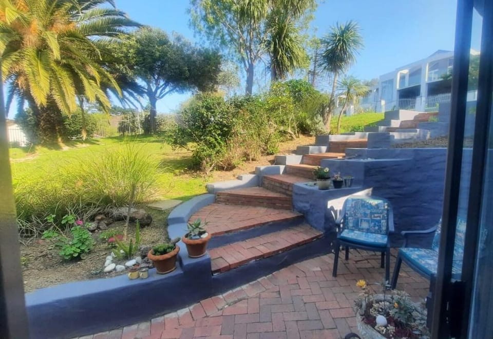 52 on Avery Apartment in Cape Town