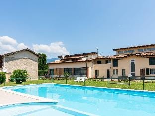Apartment in Salo with Pool and Olive Groves Apartment in Lake Garda