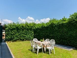 Apartment in Salo with Pool and Olive Groves Apartment in Lake Garda