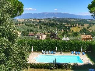 Farmhouse with Pool - Pets Welcome! Vacation rental in Umbria