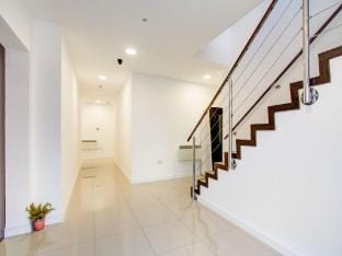 Spacious Apartment in Milton Keynes near Gulliveras Theme Park Apartment in Milton Keynes