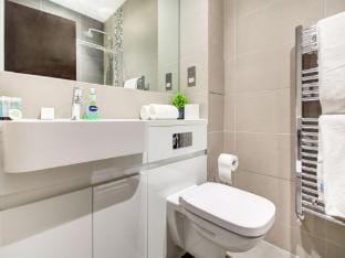 Simplistic Apartment in Milton Keynes near Willen Lake Apartment in Milton Keynes