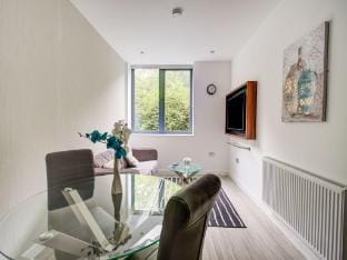 Simplistic Apartment in Milton Keynes near Willen Lake Apartment in Milton Keynes