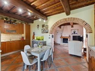 Belvilla by OYO Plush Holiday Home with Garden Vacation rental in Tuscany