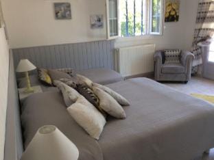 Holiday Home in Piolenc near Roman Orange Vacation rental in Provence-Alpes-Côte d'Azur