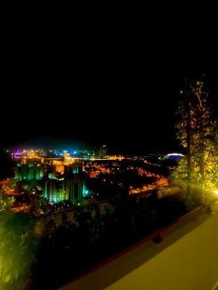 FZ Homestay @ Putrajaya P5 : Luxury & scenic stay Vacation rental in Putrajaya