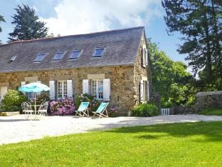 Stone House near Pink Granite Coast Beaches Vacation rental in Brittany