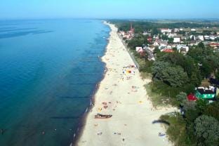 Large holiday house with a garden, Sarbinowo Vacation rental in West Pomeranian Voivodeship, Poland