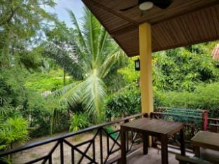 Уютный дом у моря Purple Paradise Vacation rental in Ko Samui