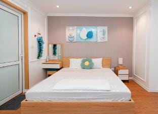 Rose apartments ,new life tower B, Ha Long Apartment in Laos