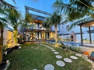Housion Villa Vũng Tàu Near Beach Villa in Vung Tau