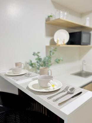 Plumera Mactan Near Mactan Cebu Airport | LapuLapu Apartment in Lapu-Lapu City