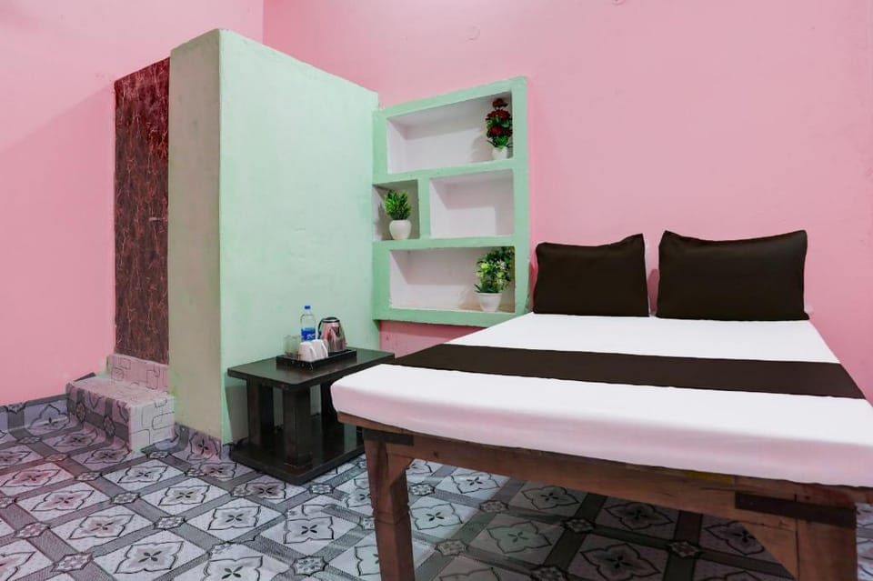 SPOT ON The Silver Hotel & Restaurant Hotel in Uttar Pradesh