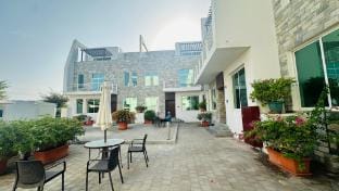 Azaiba villa Villa in Muscat