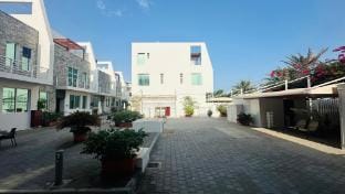 Azaiba villa Villa in Muscat