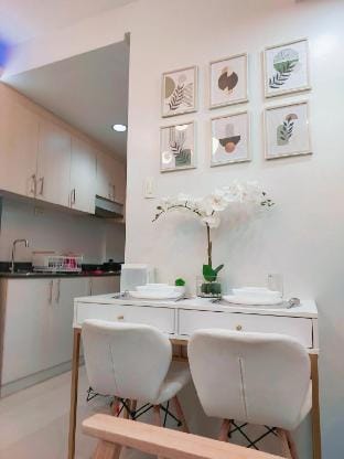 Luxurious Condo Unit @ Sea Residences Mall of Asia Apartment in Pasay