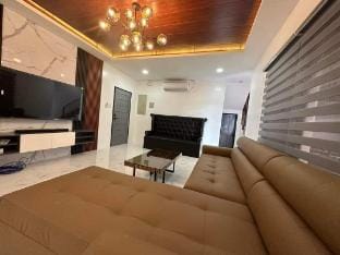 The Luxe Hideaway Villa in Angeles