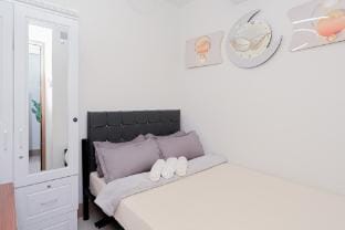 The Prestige Shore by the Bay Apartment in Pasay