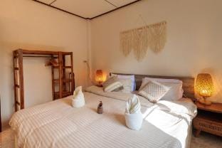 Amsterdam House • Hin Kong • 2BR • 4K TV • AC Vacation rental in Ko Pha-ngan Sub-district