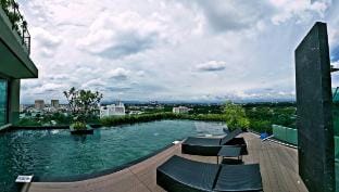 Two Bedroom Condo with Pool in City Center Apartment in Chiang Mai