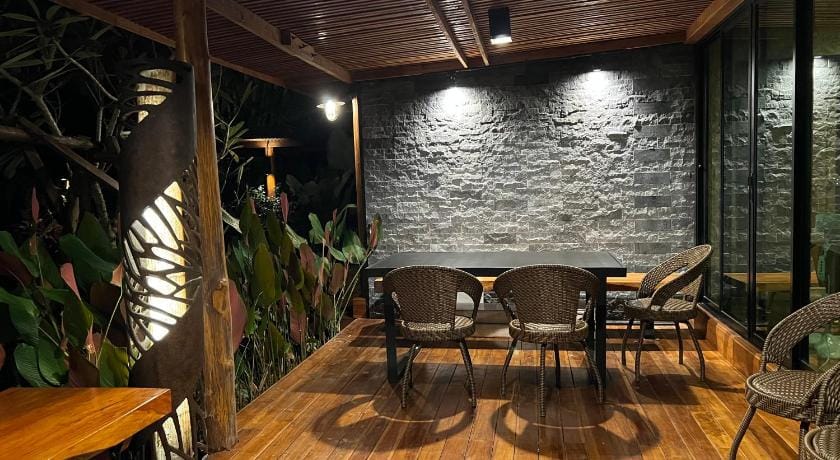 Baan Nam Phaeng Homestay Vacation rental in Laos