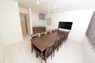 NY Hotel 1, Shinjuku, 2 floors, 4 rooms, 1 bathroom, 1 shower, 2 toilets Vacation rental in Shinjuku