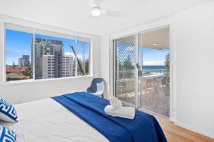 Escape on the Esplanade Apartment in Burleigh Heads
