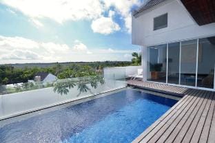 Minimalist Retreat: 2BR Residence in Ungasan Vacation rental in Bali