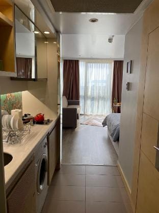 studio with view of the sea next to metro station Apartment in Istanbul