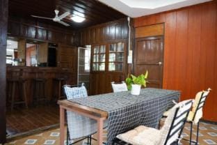 Home in Tambon Hai Ya, 4 mins walk to Old City Vacation rental in Chiang Mai