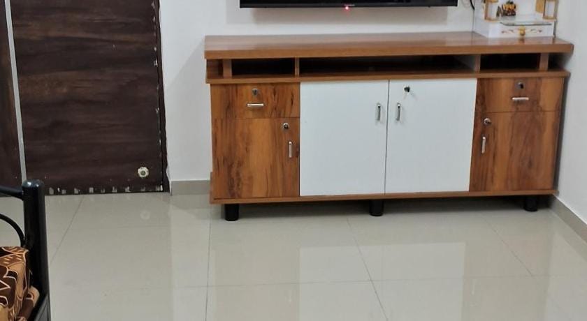 1bhk decent accommodation for family Navi Mumbai  Apartment in Maharashtra