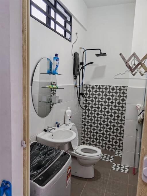 Comfortable Greenery Studio Apartment in Perak Tengah District
