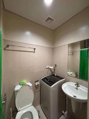 Resort Type Hotel and etc.. Apartment in Pasay