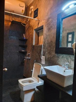Double V  Apartment in Mandrem