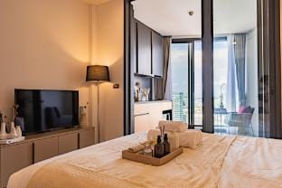 Luxury Sea View Condo Edge Central Pattaya Apartment in Pattaya City