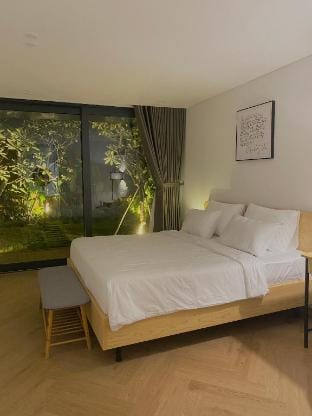 Elambo Space - 3 Phòng ngủ sân vườn, gần biển Vacation rental in Da Nang
